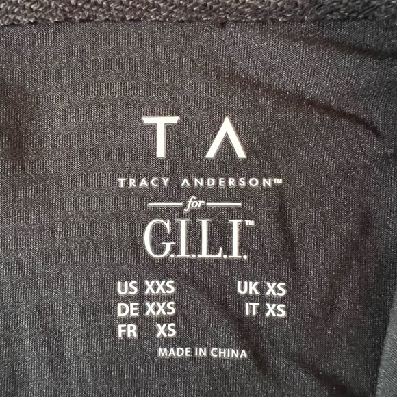 NWOT TA Tracy Anderson G.I.L.I. Zip Front Peplum Jacket - Picture 4 of 8